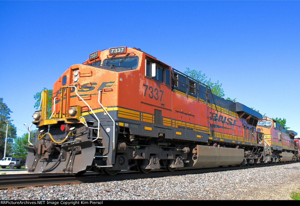 BNSF 7337